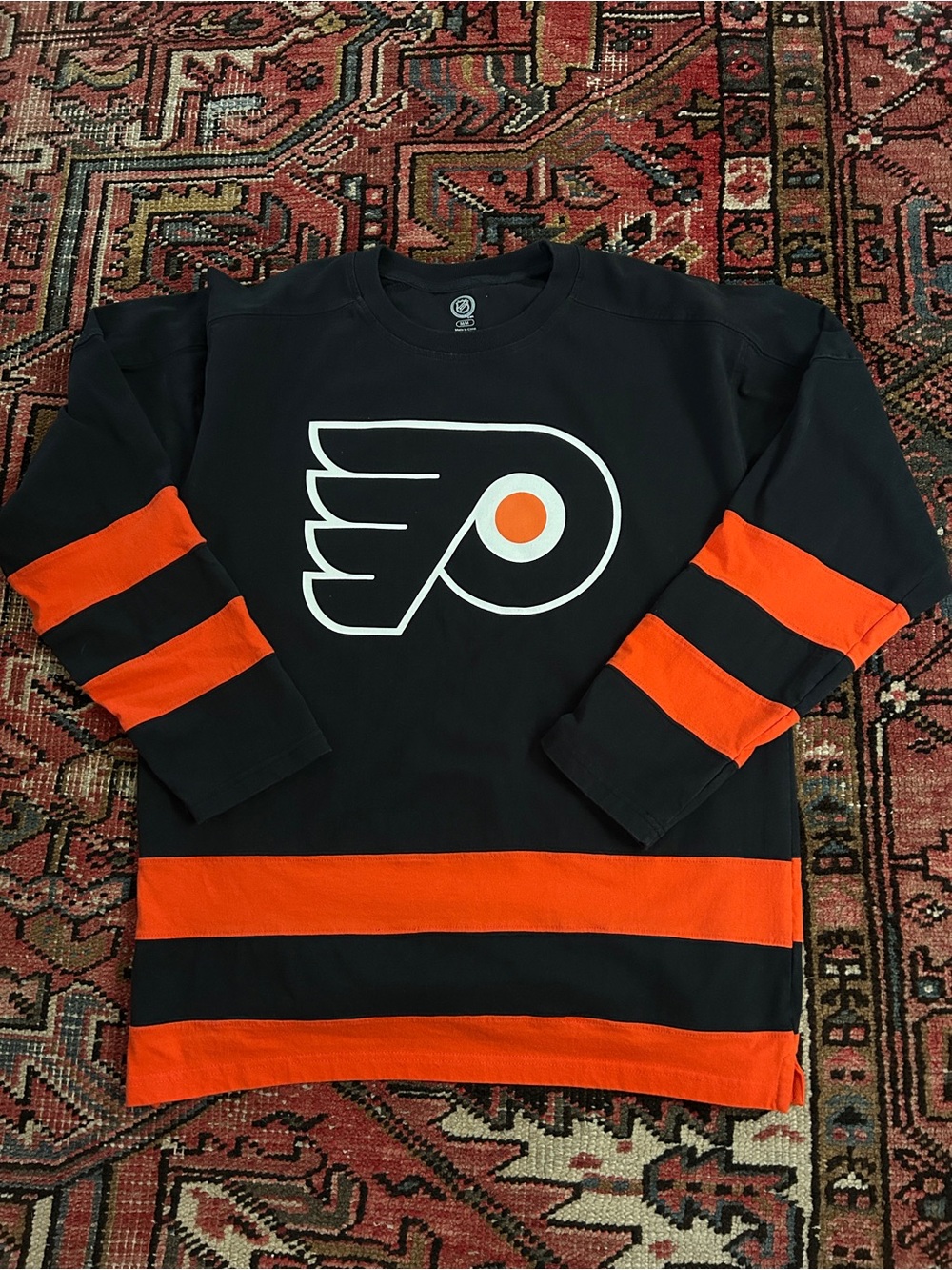 NHL Philadelphia Flyers Vintage 90’s 3/4 Sleeve Tee with Orange Stripe Accents